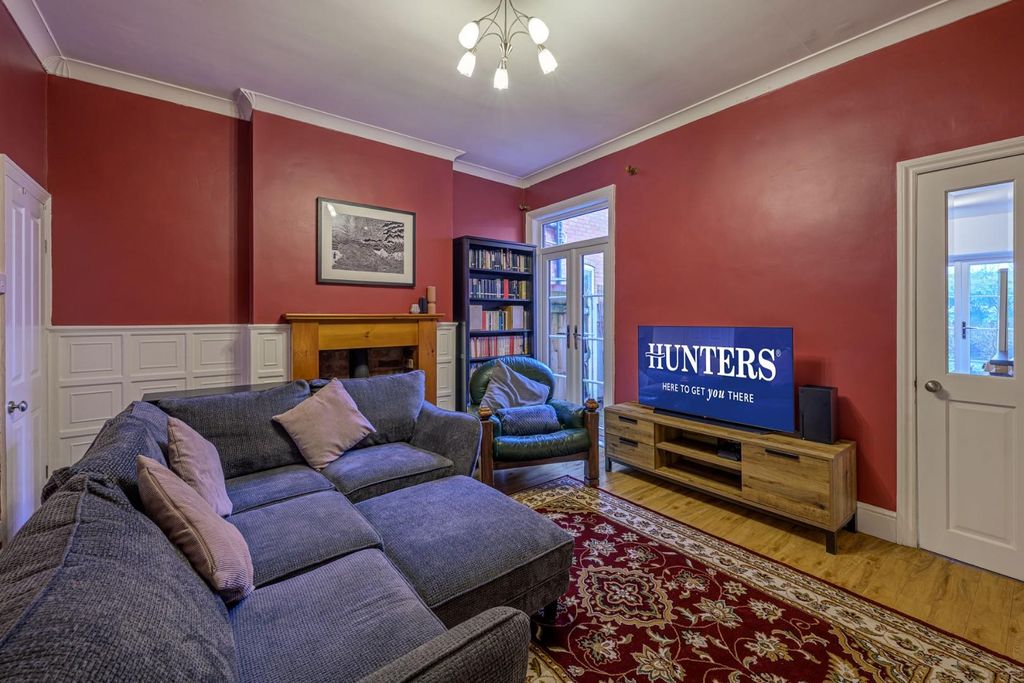 Property photo 3 of 20 3