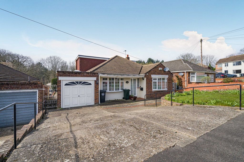 Property photo 1 of 21