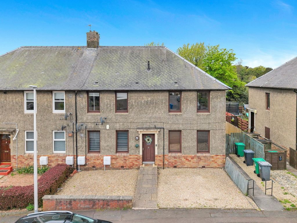 Property photo 1 of 25