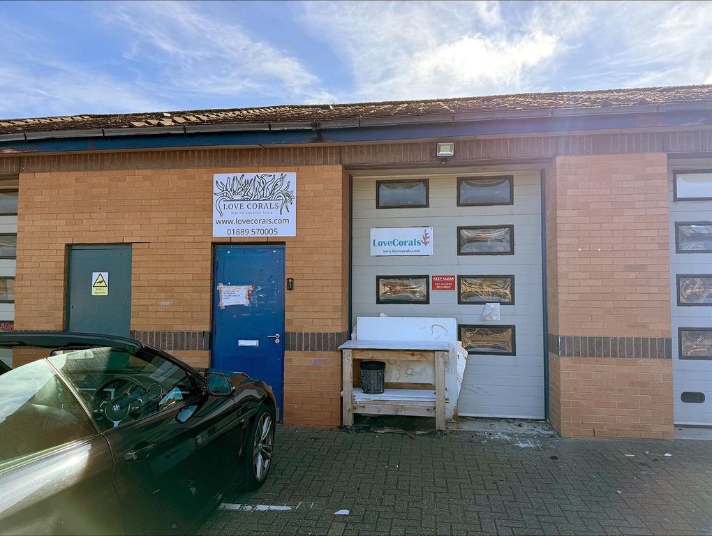 Property photo 1 of 3