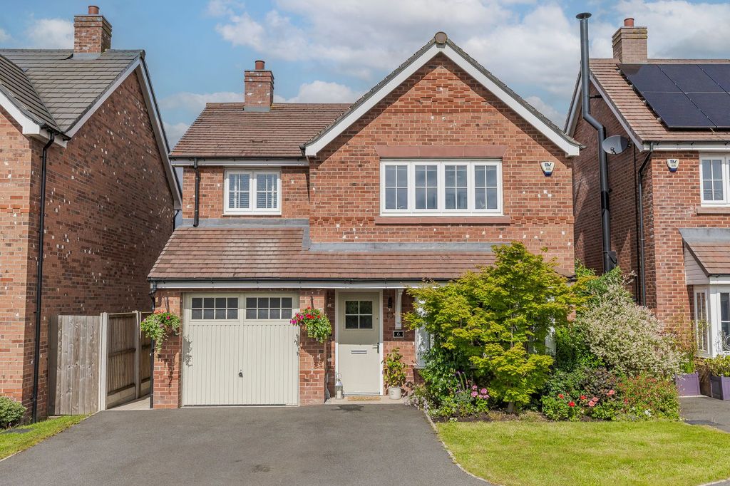 Property photo 1 of 30