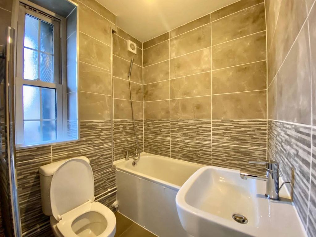 Property photo 3 of 4 Gallery