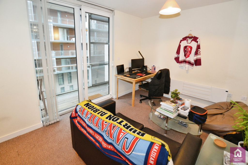 Property photo 2 of 11 Picture No. 03
