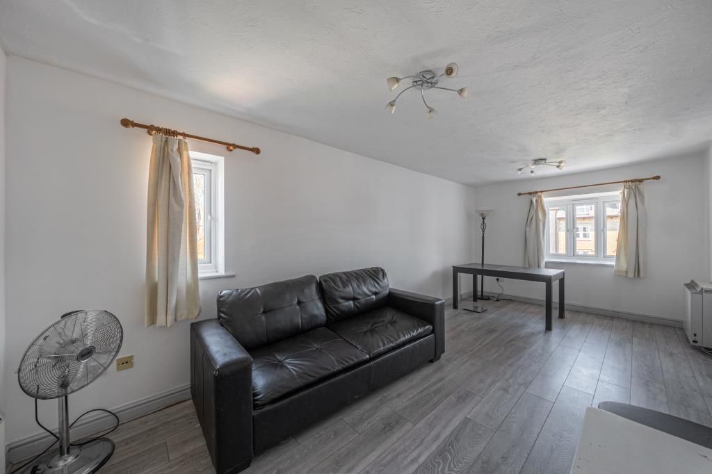 Property photo 3 of 19 Reception Room