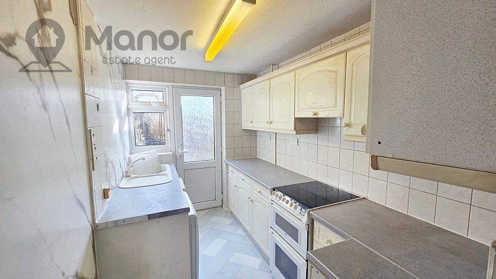 Property photo 3 of 16 Whatsapp Image 2025-11-13 At 13.29.49 (2)