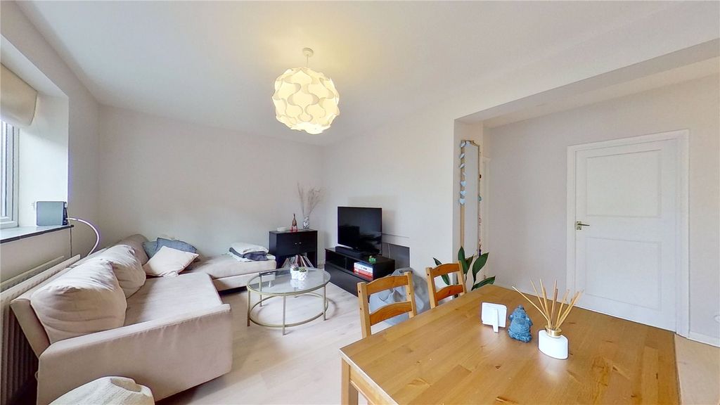 Property photo 1 of 13 Picture No. 25