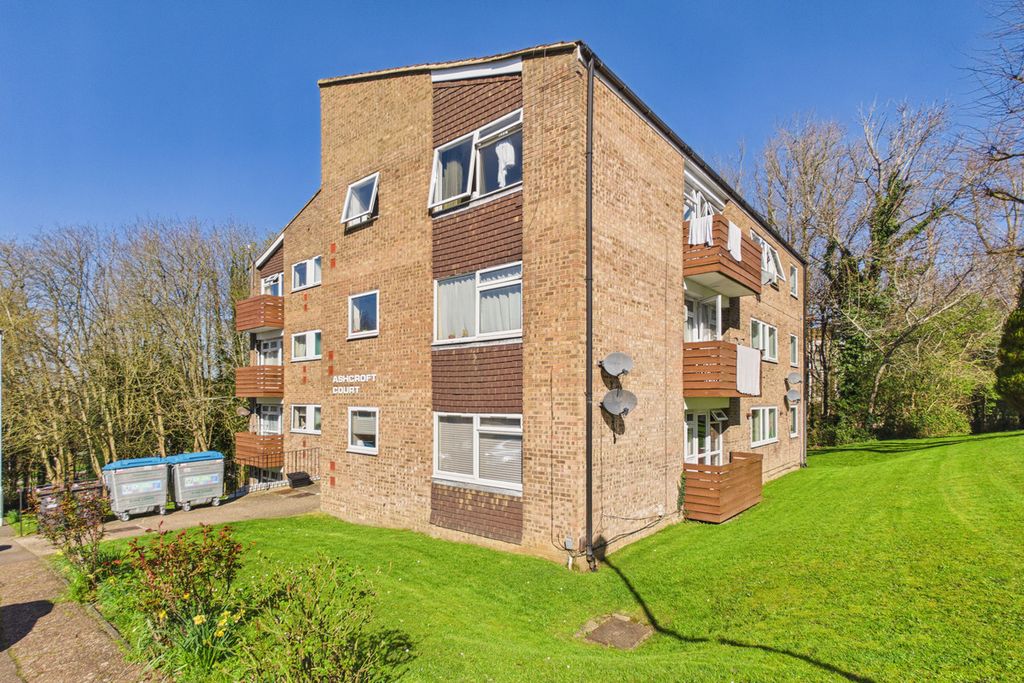 Property photo 1 of 14