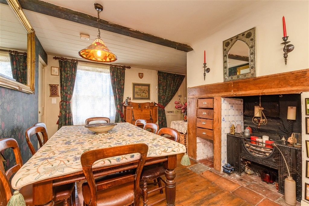 Property photo 3 of 17 Dining Room