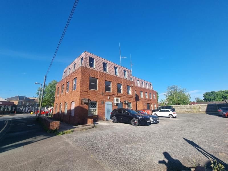 Property photo 2 of 3
