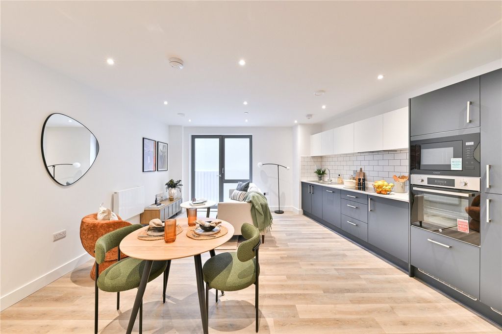 Property photo 3 of 13 Open Plan Living