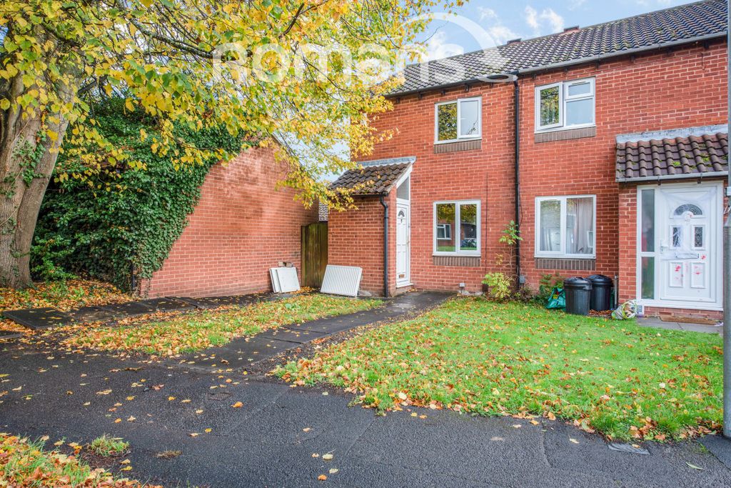 Property photo 1 of 10 Front