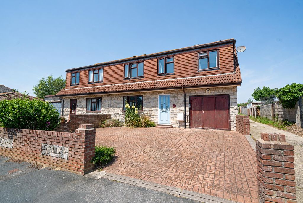 Property photo 1 of 24 1.Png