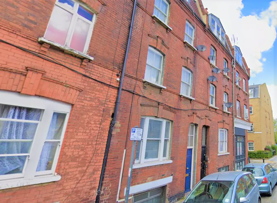 Property photo 1 of 9