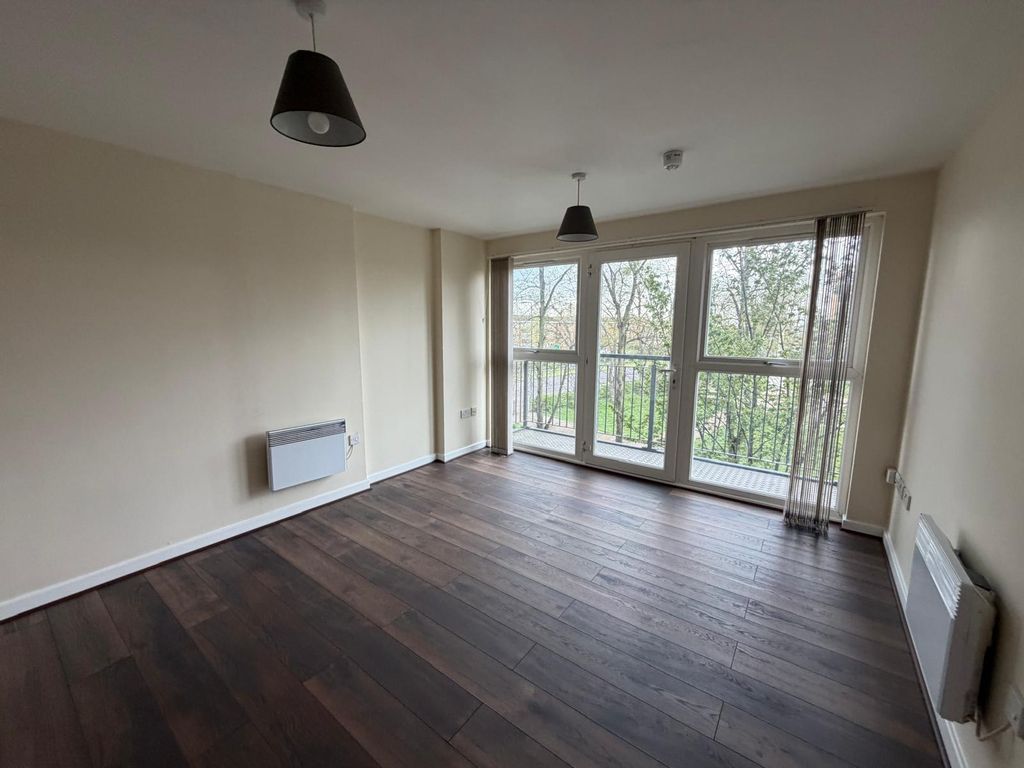 Property photo 2 of 5