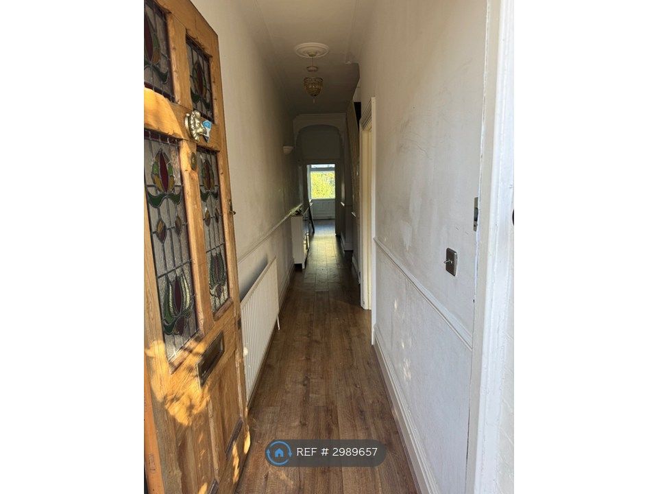 Property photo 1 of 27