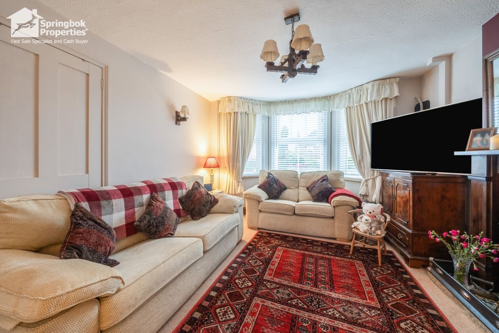 Property photo 2 of 13 Image 2