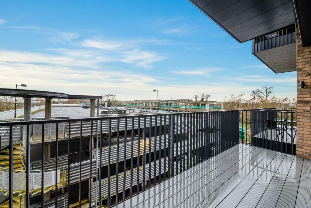 Property photo 3 of 7