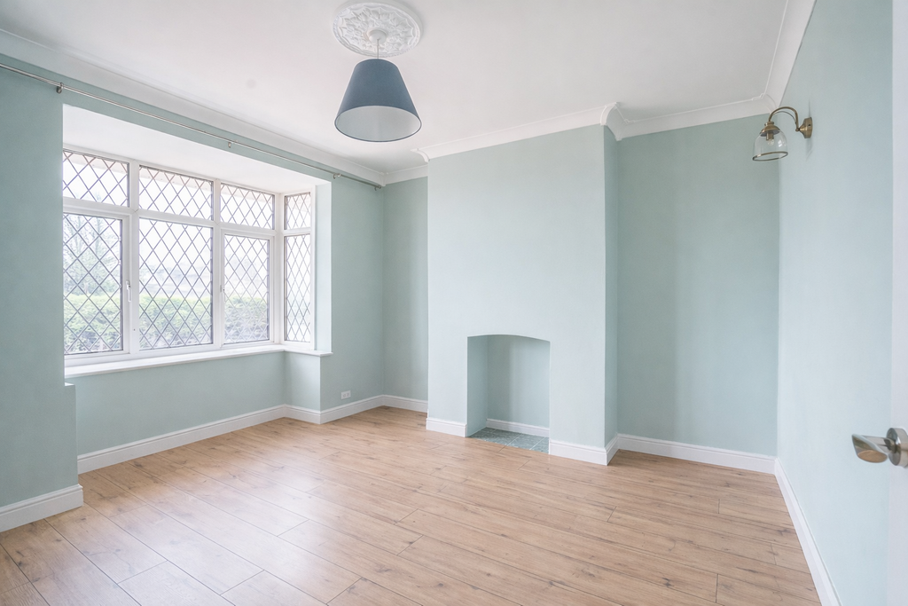 Property photo 2 of 20 Living Room