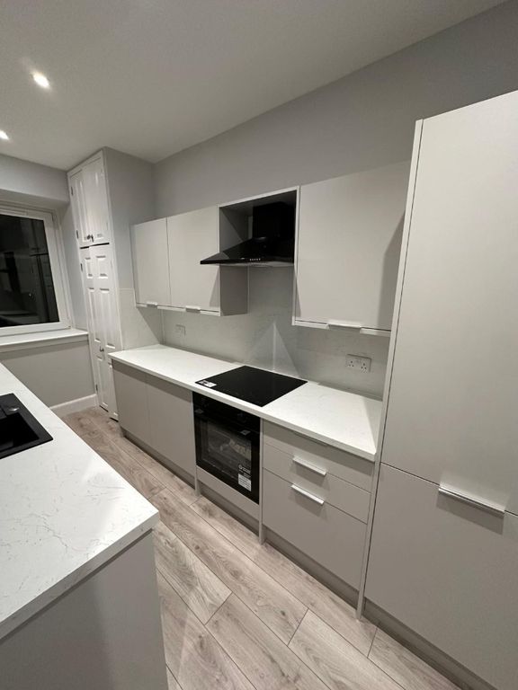 Property photo 2 of 8 Photo 2