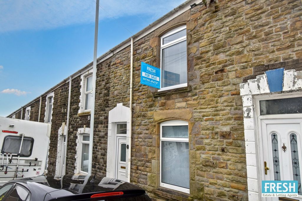 Property photo 1 of 20