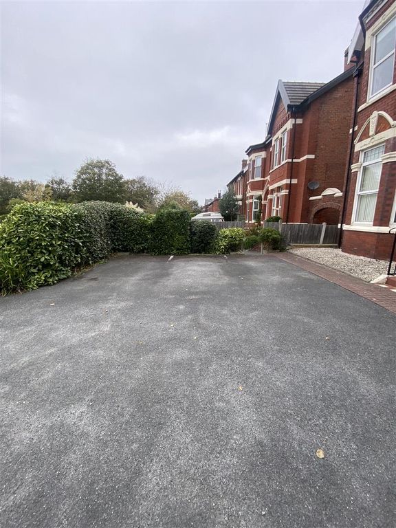 Property photo 3 of 17 External Front