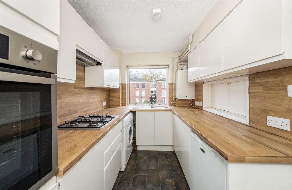 Property photo 3 of 19 Em1A9649.Jpg