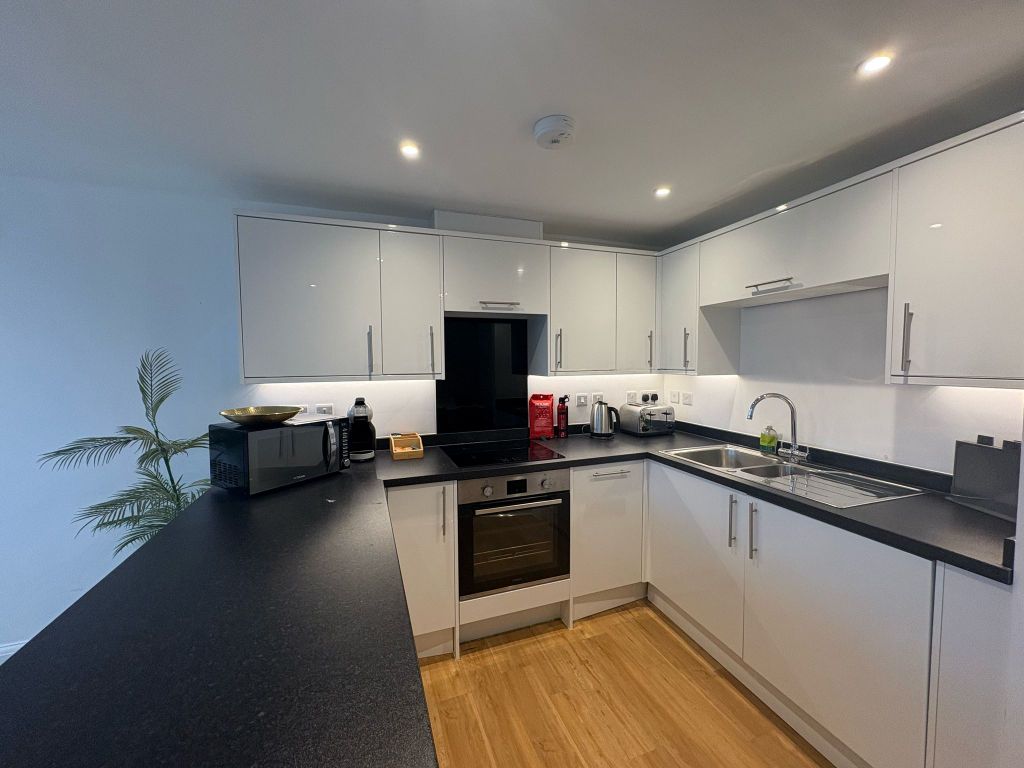 Property photo 2 of 8 Image