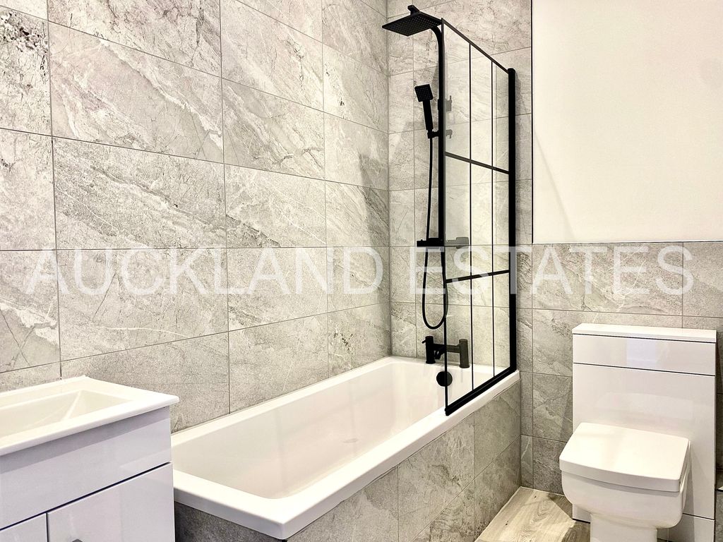 Property photo 2 of 13 Img_E4174