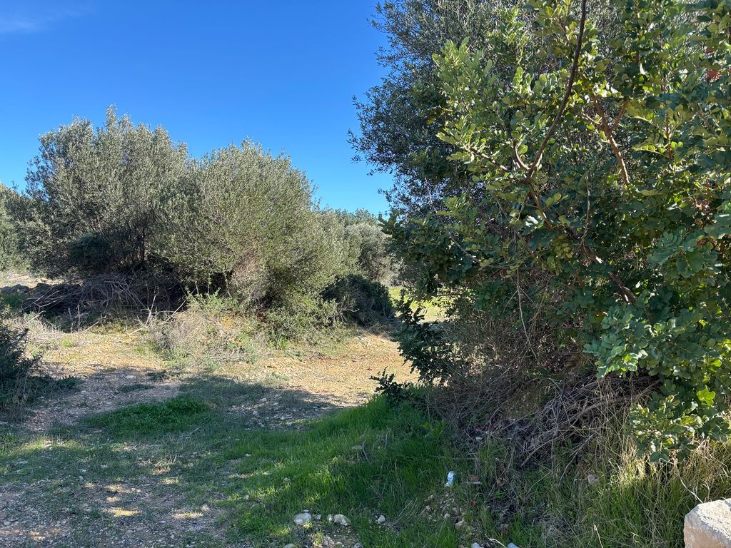 Property photo 2 of 7