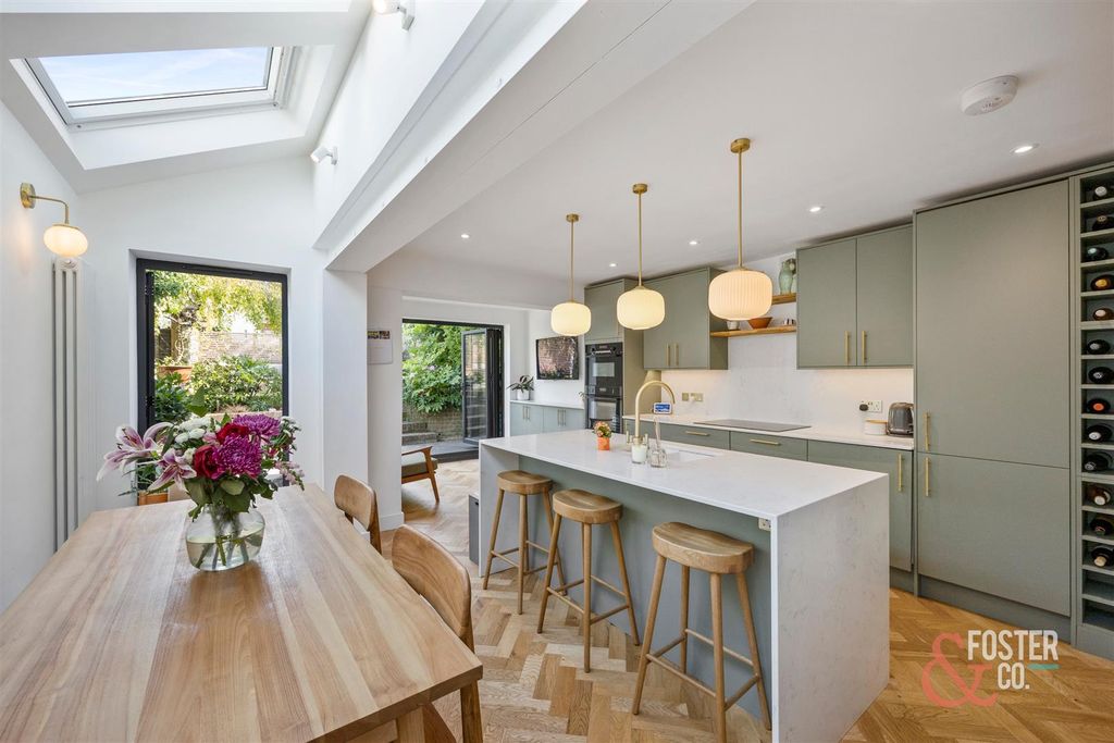 Property photo 1 of 23 Ashford Road_1-016.Jpg