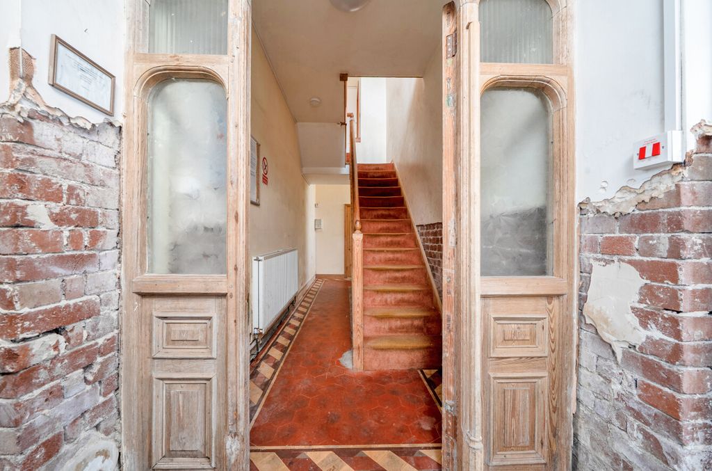 Property photo 3 of 37 1422791-2-69A99c3...