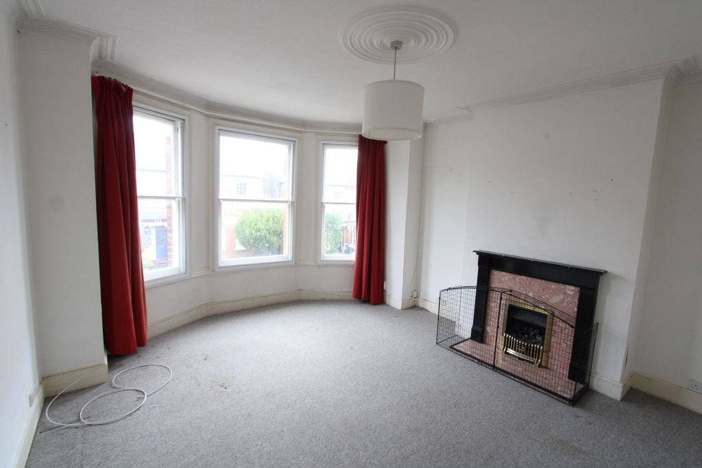 Property photo 2 of 12 Img_2071