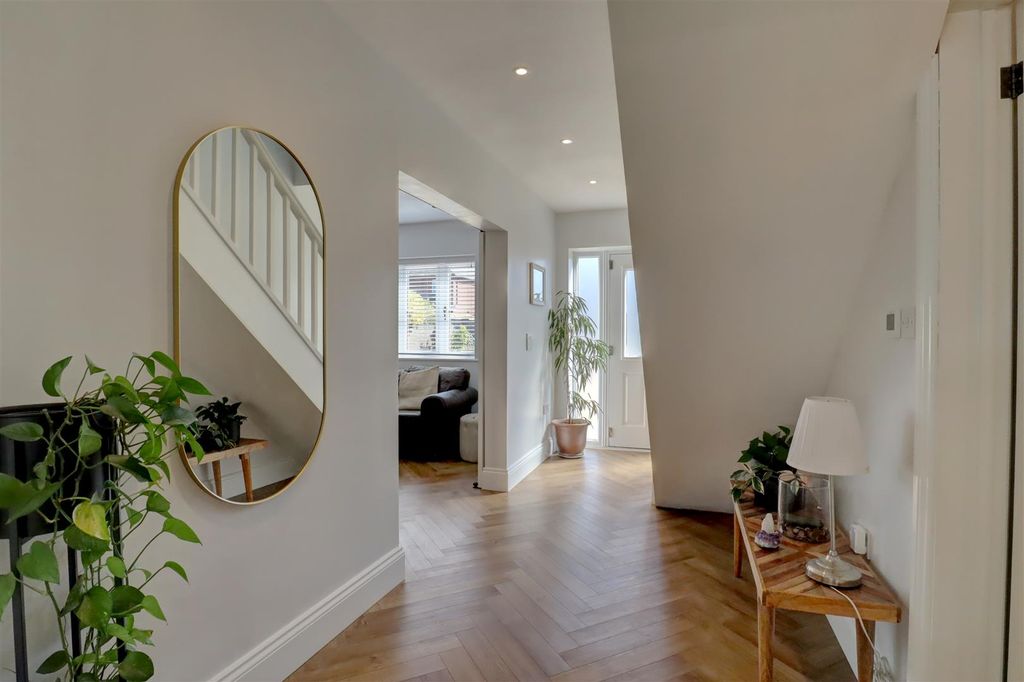 Property photo 2 of 31 12.Jpg