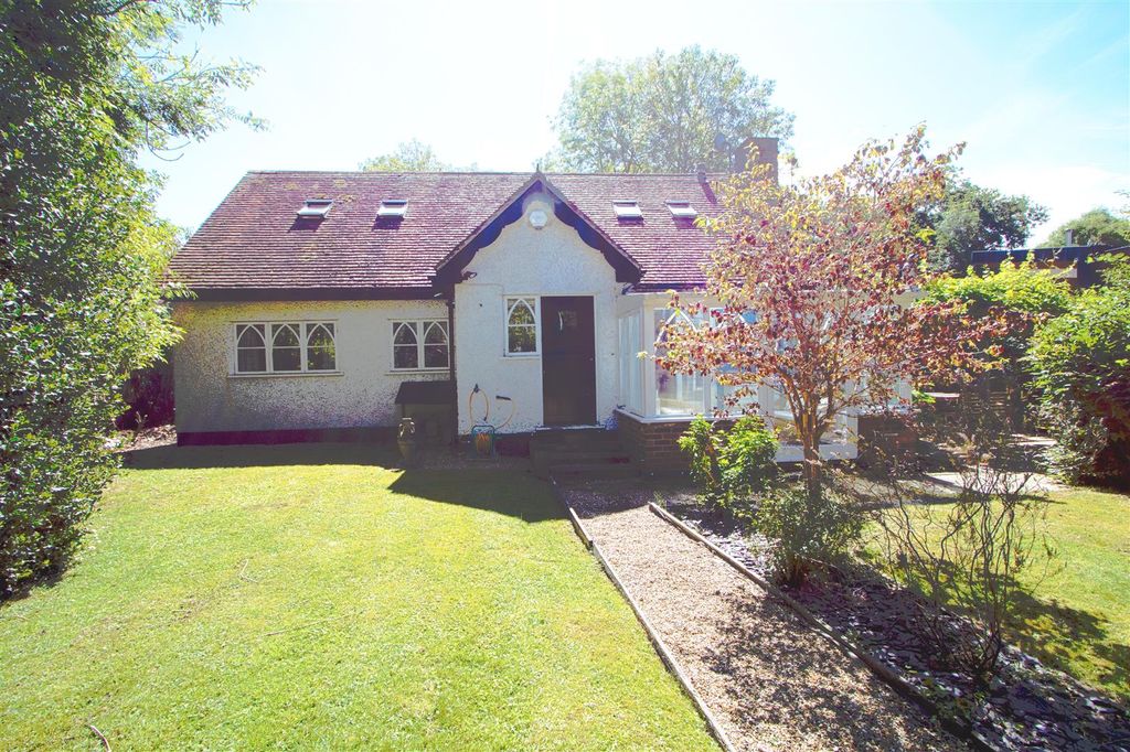 Property photo 2 of 23 Front1.Jpg