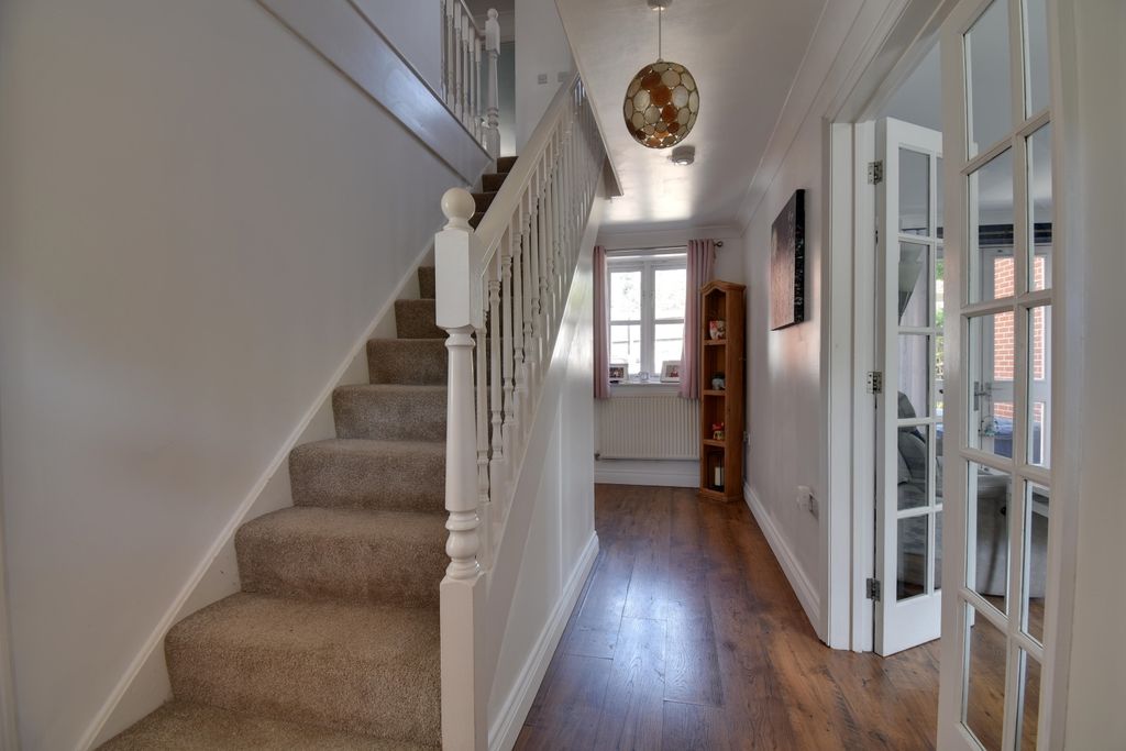 Property photo 2 of 13 Hall