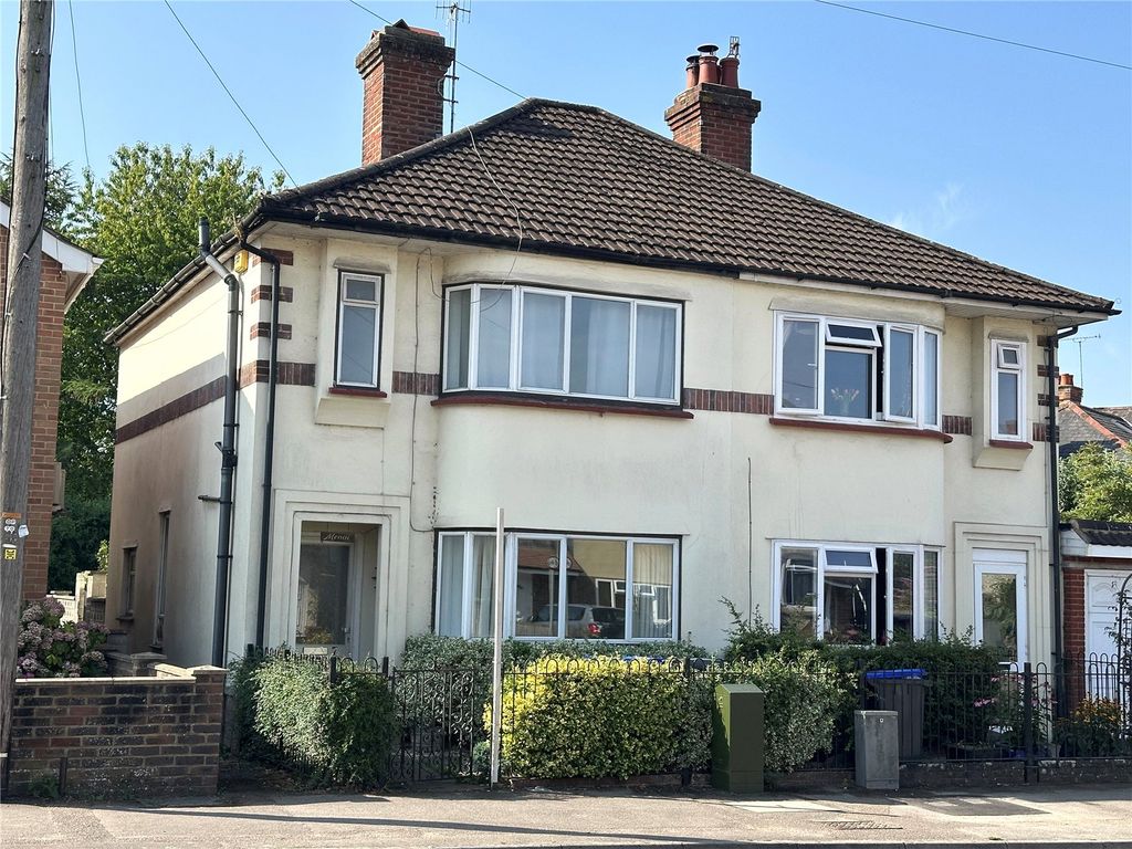 Property photo 1 of 8 Picture No. 15