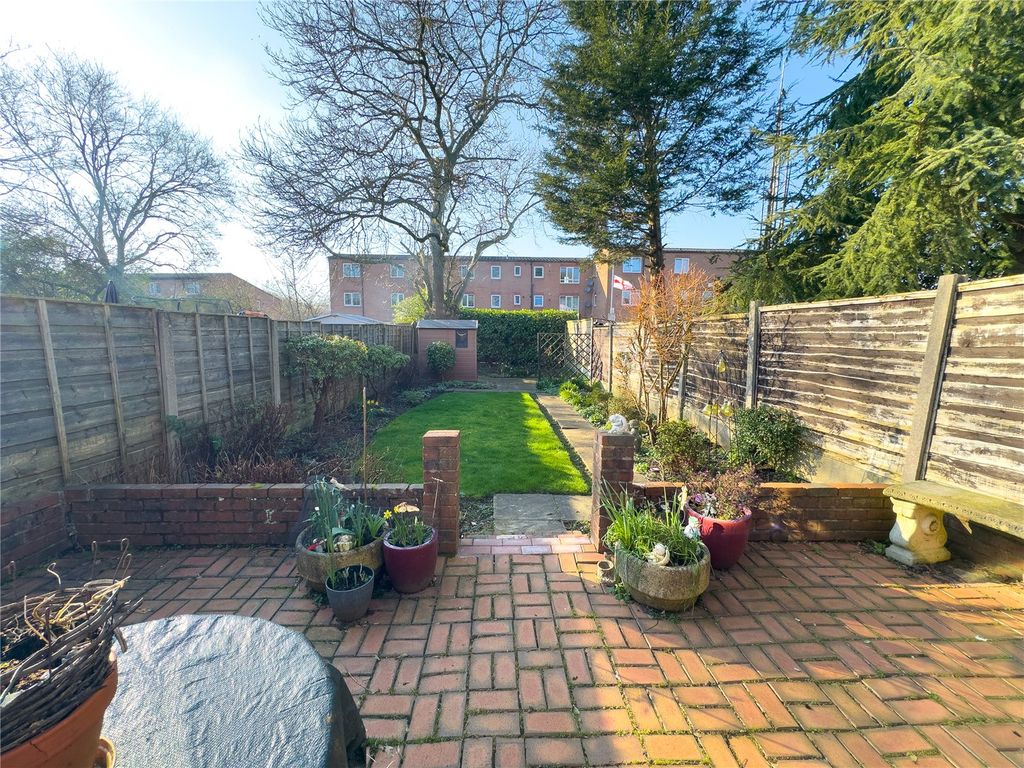 Property photo 2 of 16 Picture No. 09