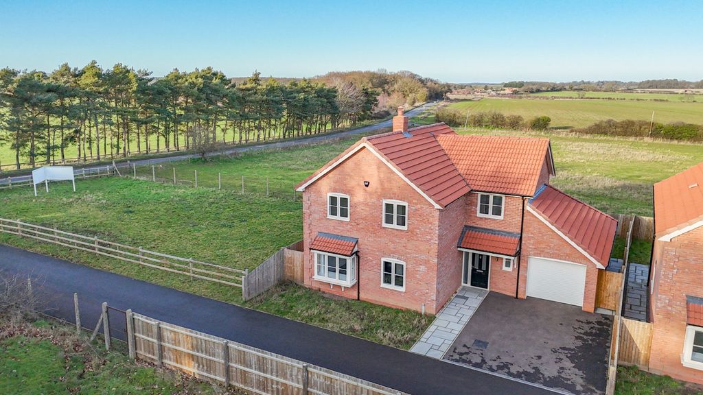 Property photo 2 of 29 3900352