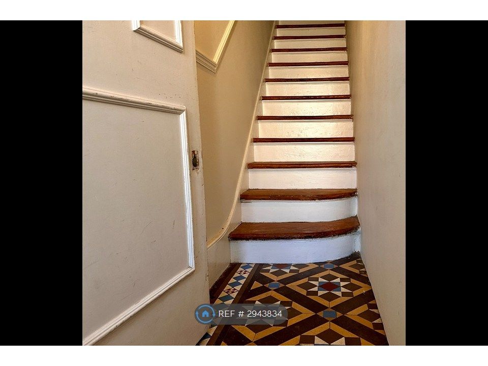 Property photo 3 of 26
