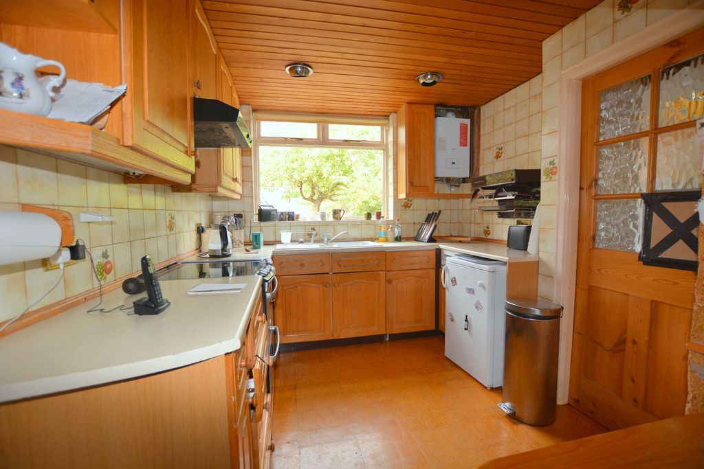 Property photo 3 of 19 Photo 19