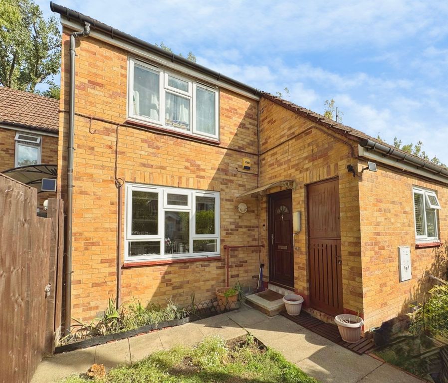 Property photo 1 of 13 Exterior