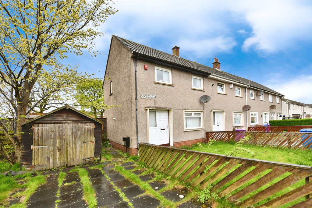 Property photo 2 of 15