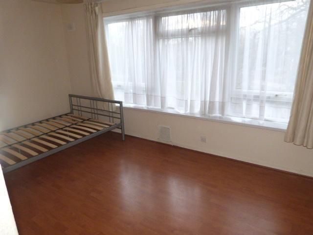 Property photo 2 of 5 Studio Room