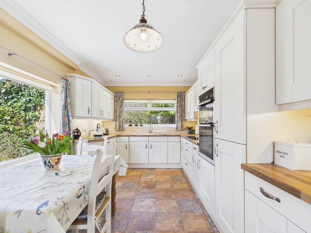 Property photo 3 of 42 4657238