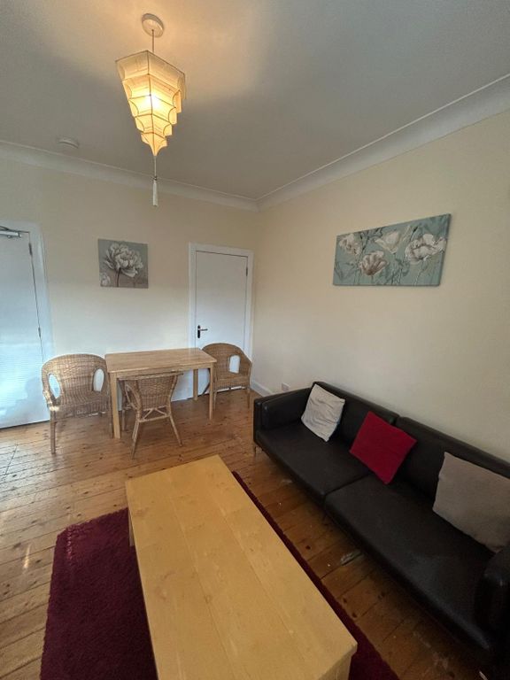 Property photo 2 of 15 Picture No. 20