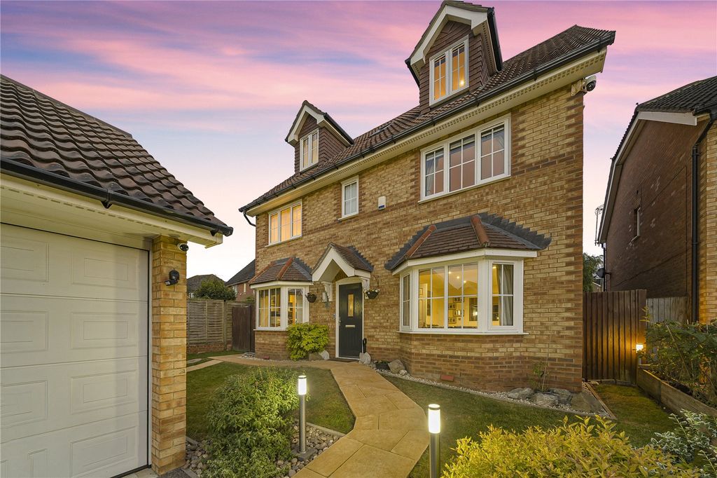 Additional image 57 of 5 bed detached house for saleCortland Close, Crayford, Kent DA1