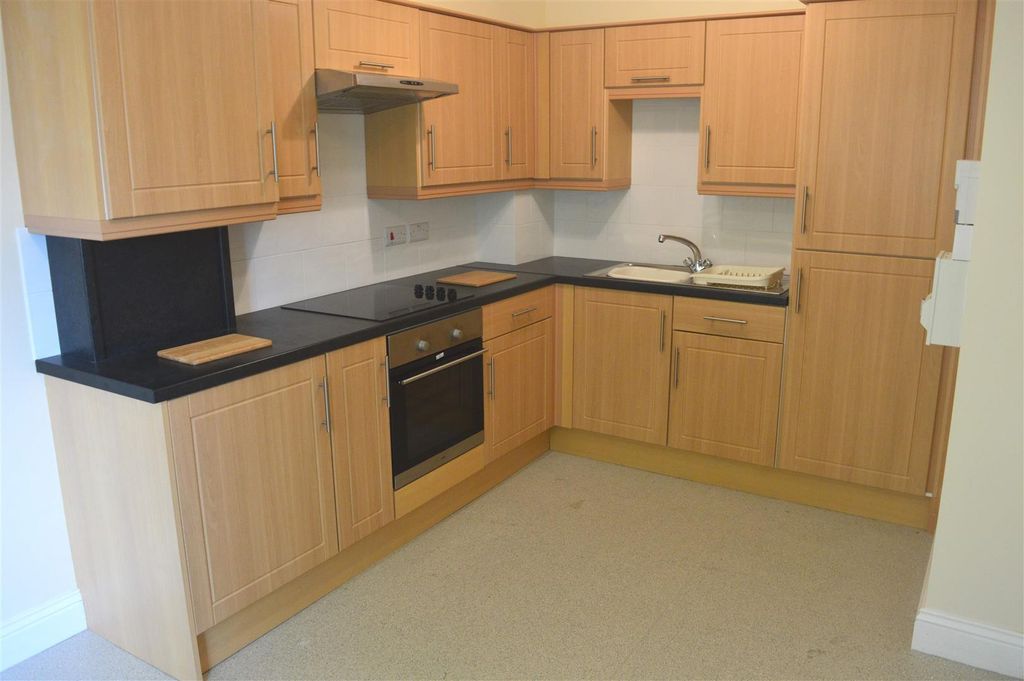 Property photo 2 of 4