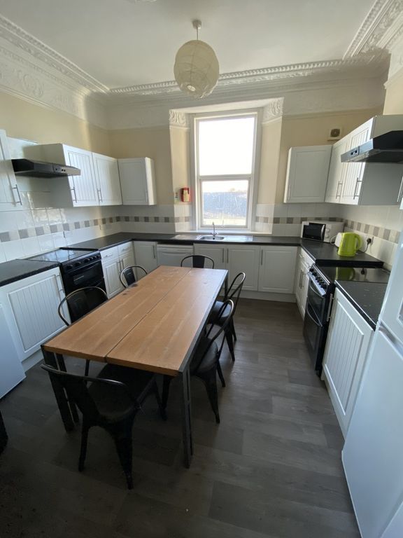 Property photo 2 of 17 768.Pagespeed.ce.God7Xd1Xrj