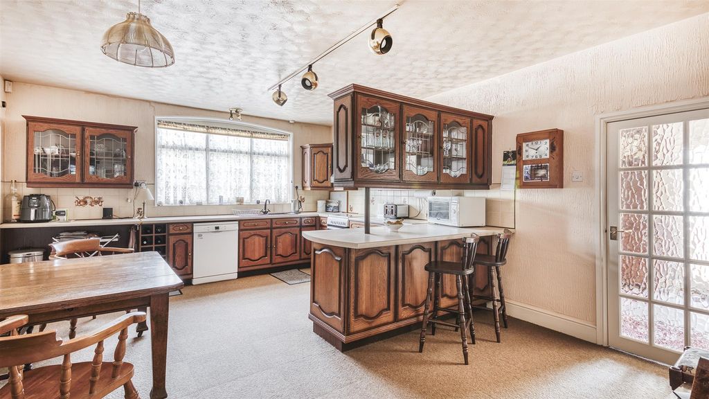 Additional image 9 of 5 bed detached house for saleSchool Lane, Chellaston, Derby DE73