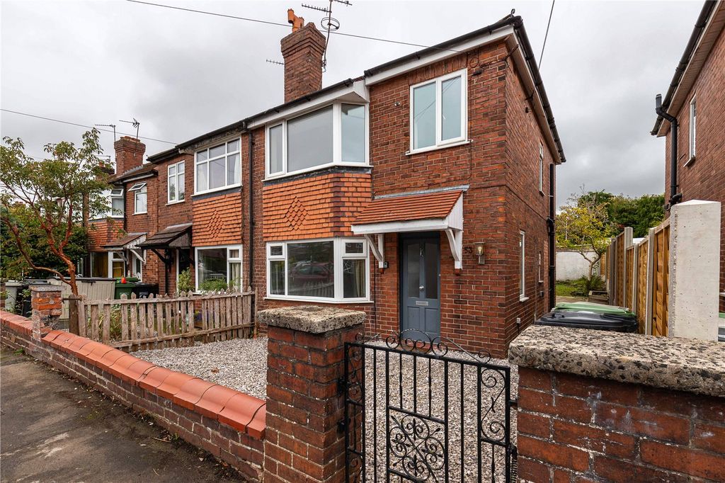 Property photo 1 of 10 Front View